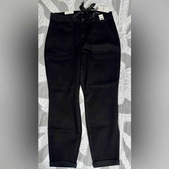 Judy Blue high rise straight fit joggers. Finished hem when uncuffed. - Picture 3 of 4